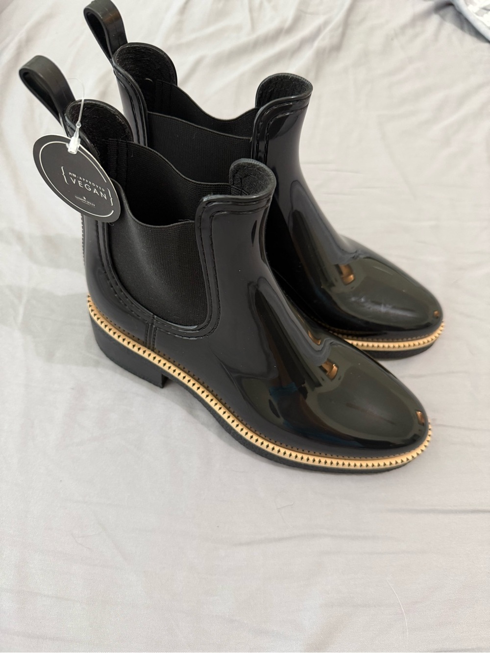 NWT Women's Shiny Black Vegan Chelsea Boots with Gold Trim